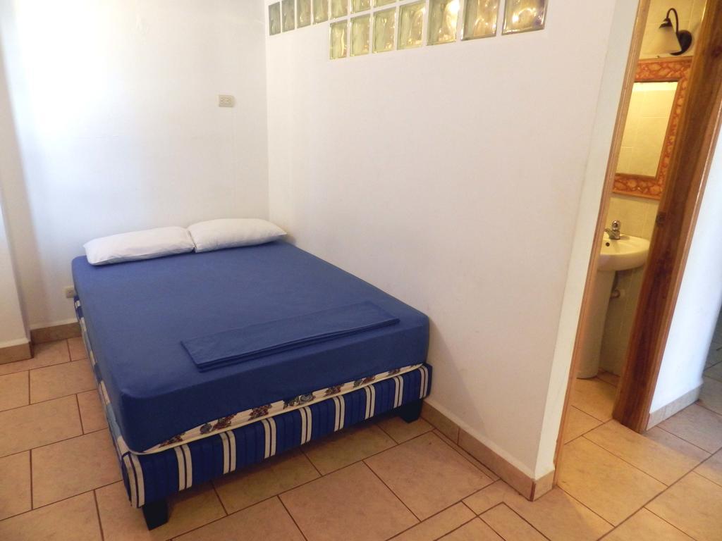 Hostal Yaku Montañita Chambre photo