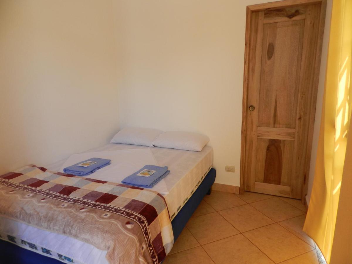 Hostal Yaku Montañita Extérieur photo